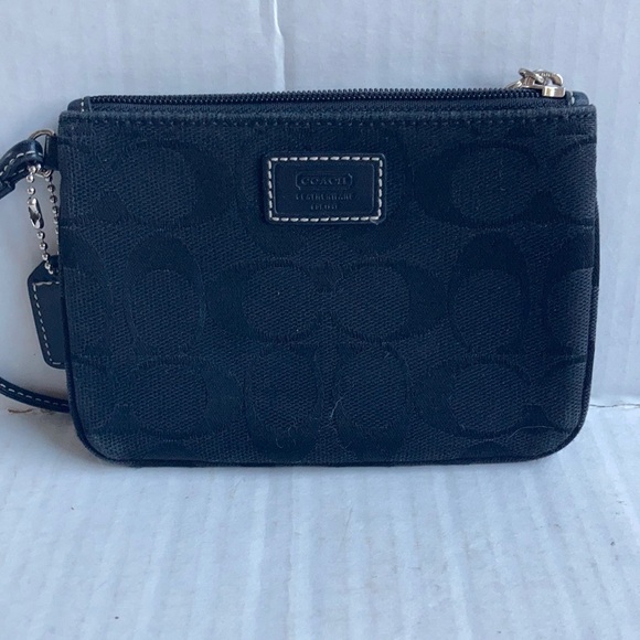 Coach black signature C mini wristlet. - Picture 1 of 12